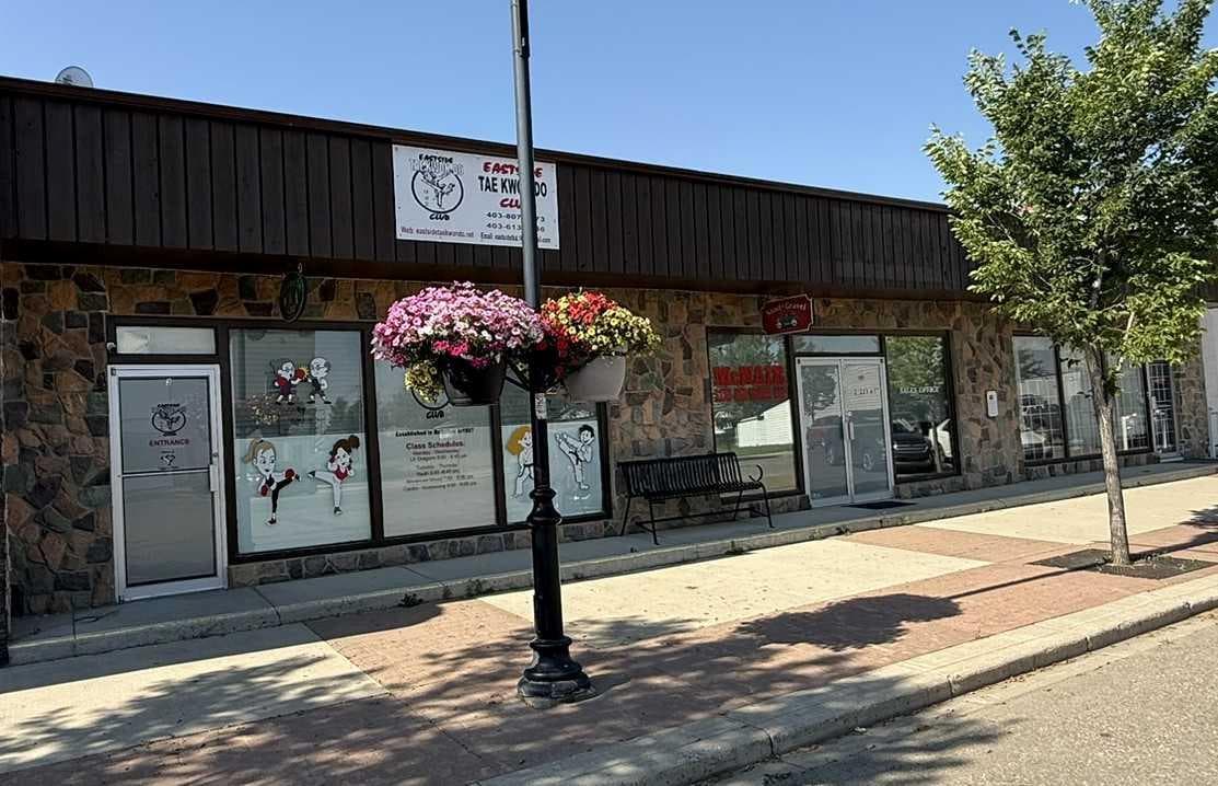 Lot 19 - 2, 223 6 Street 