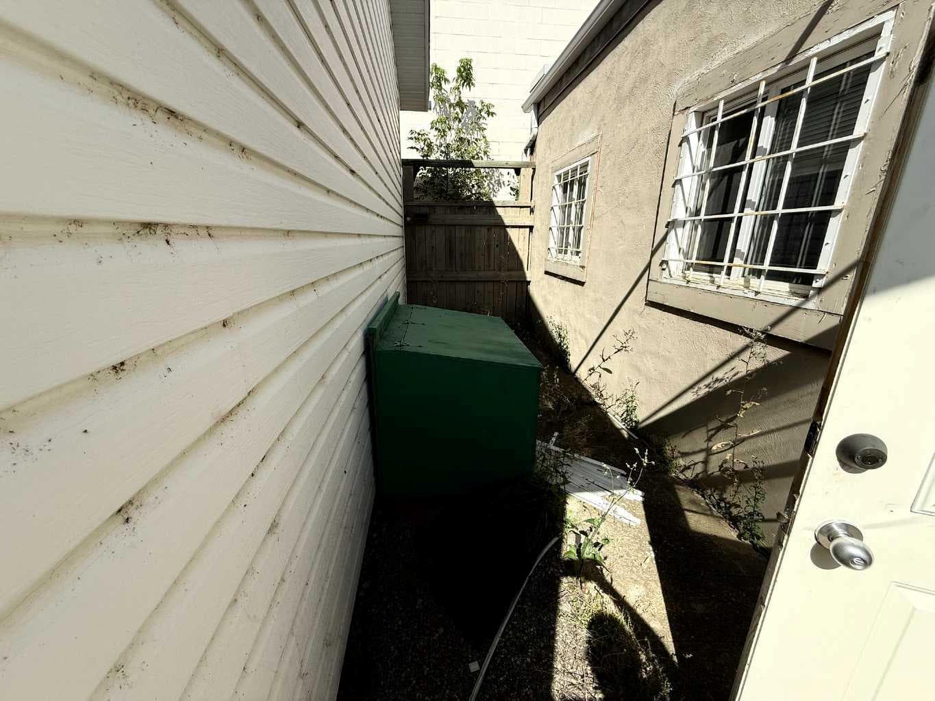 Lot 19 - 2, 223 6 Street 