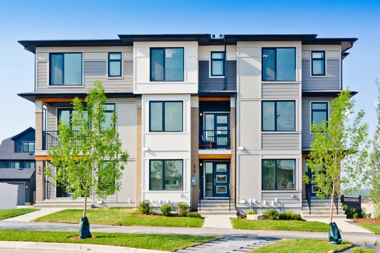 261 Bighorn Avenue SW