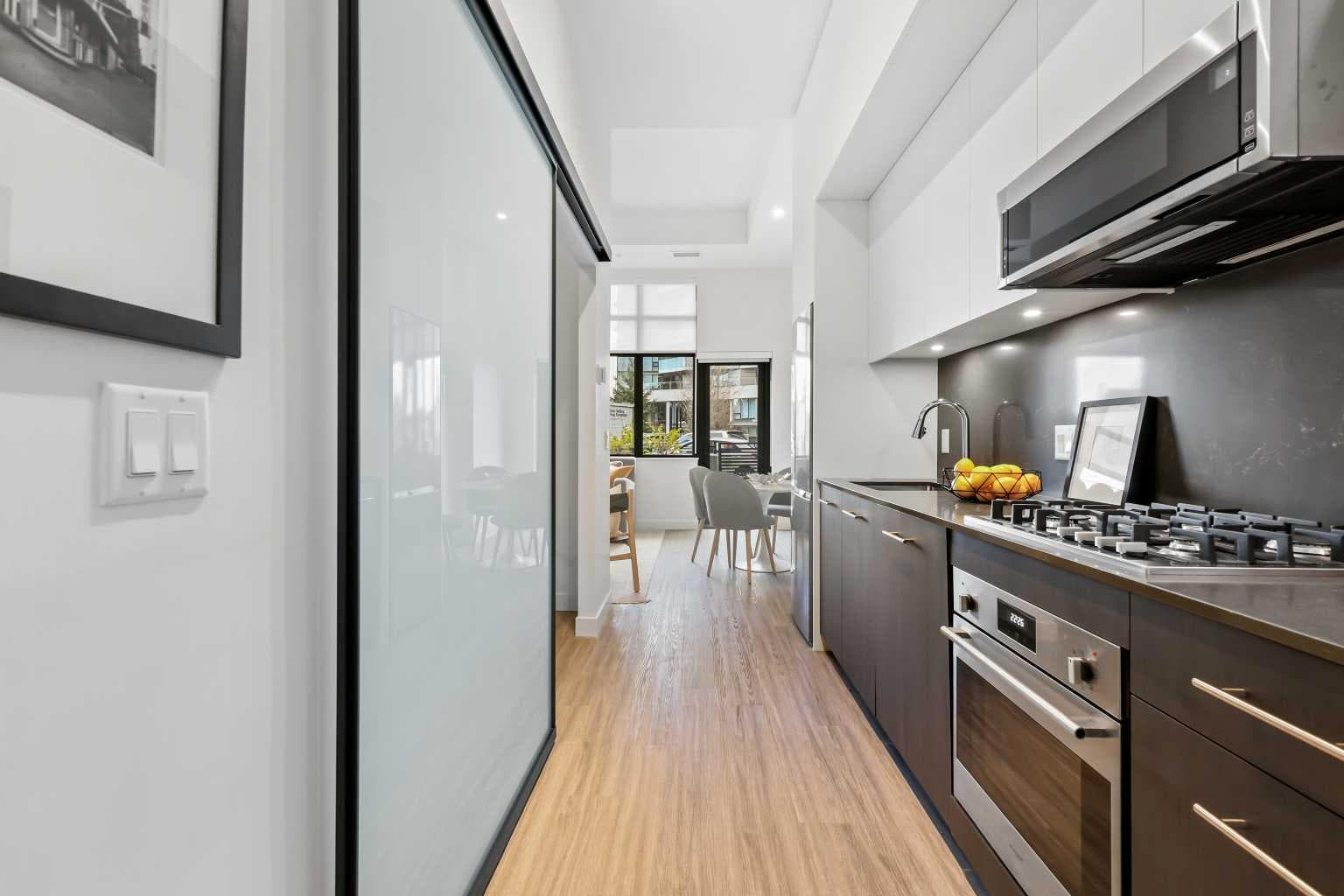 Package #1, 730 2 Avenue SW