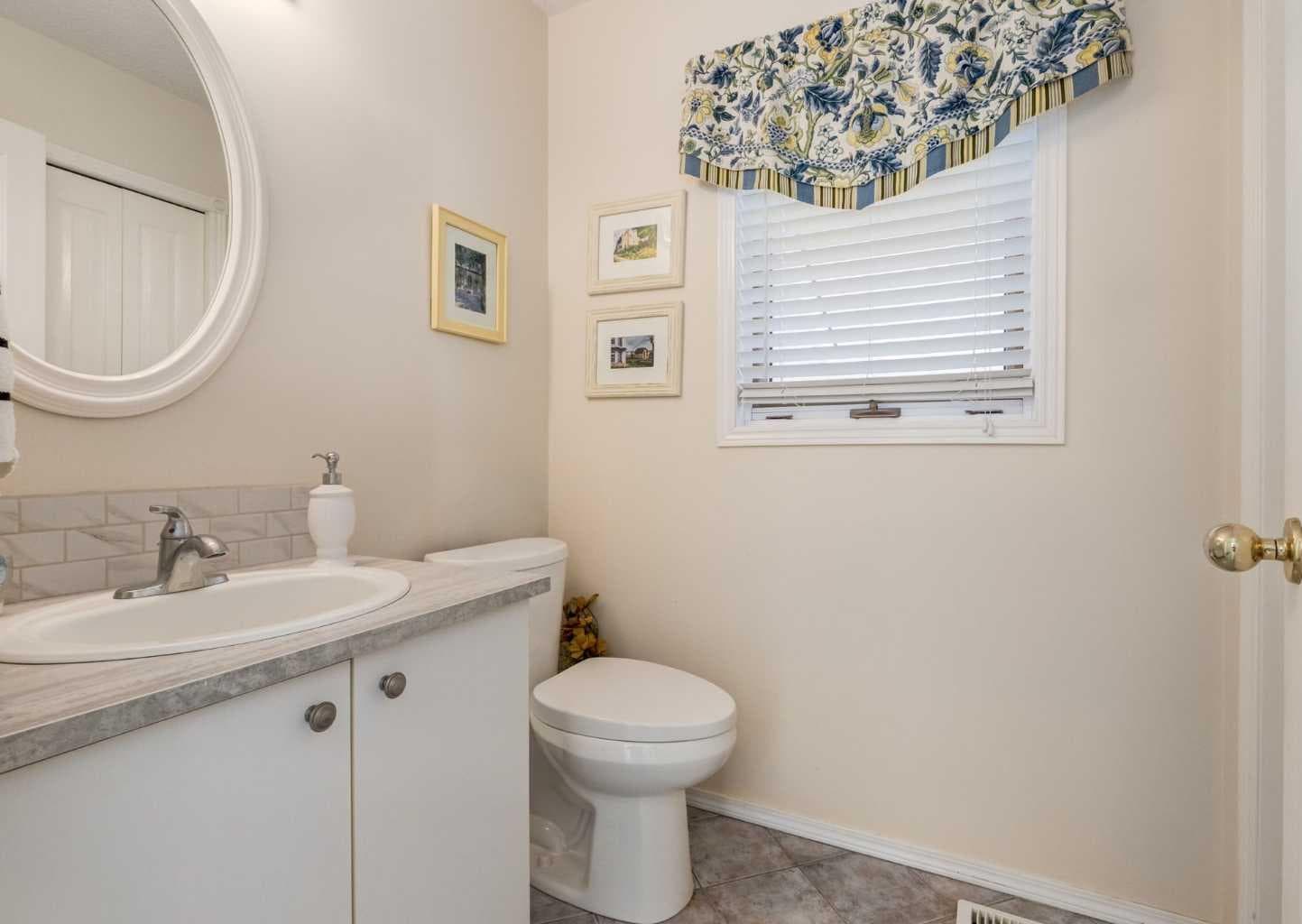 83 Gleneagles Close 