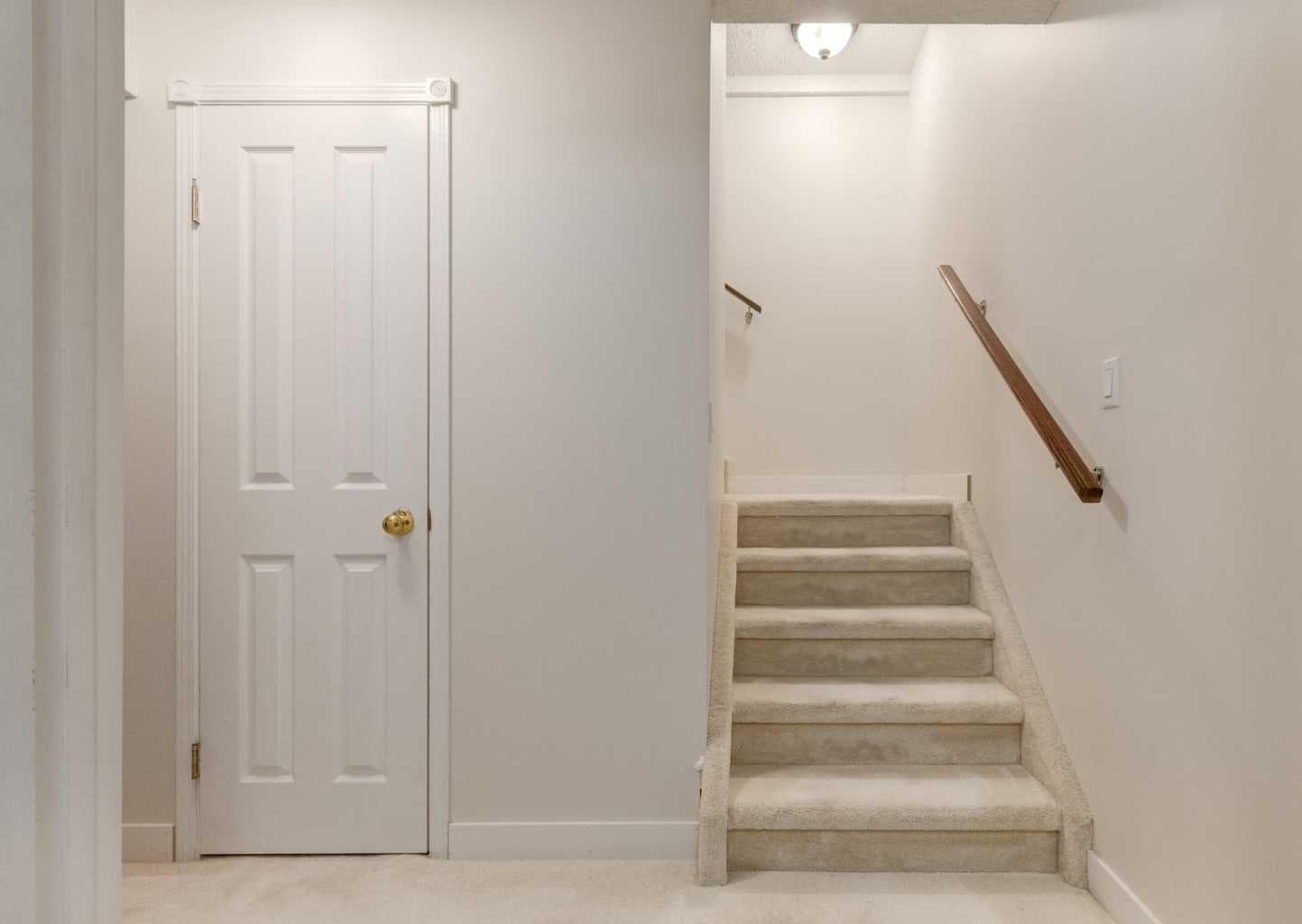 83 Gleneagles Close 