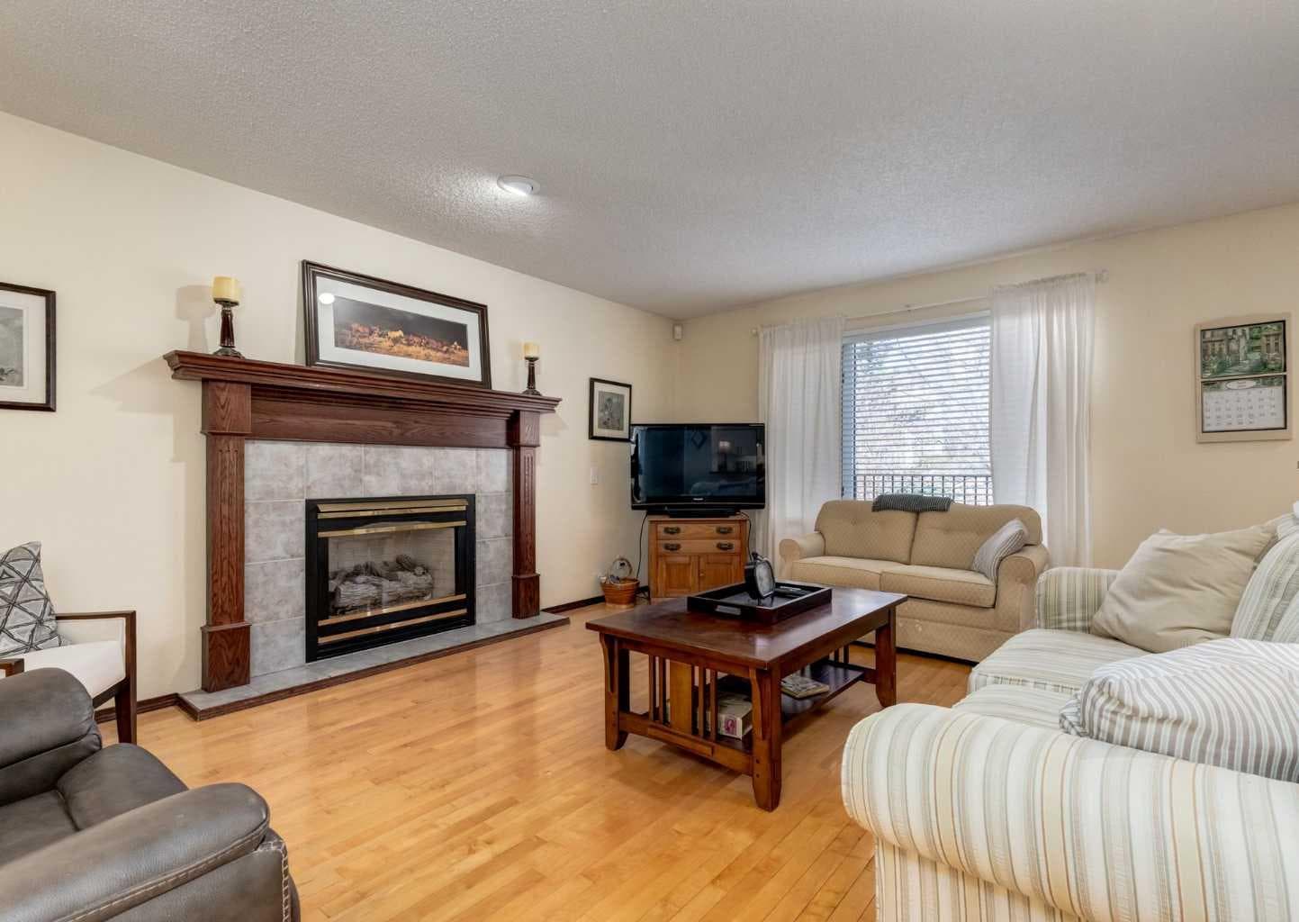 83 Gleneagles Close 