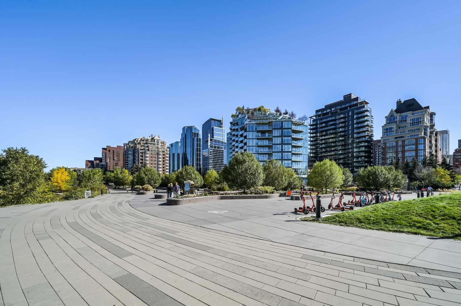 Package #2, 730 2 Avenue SW