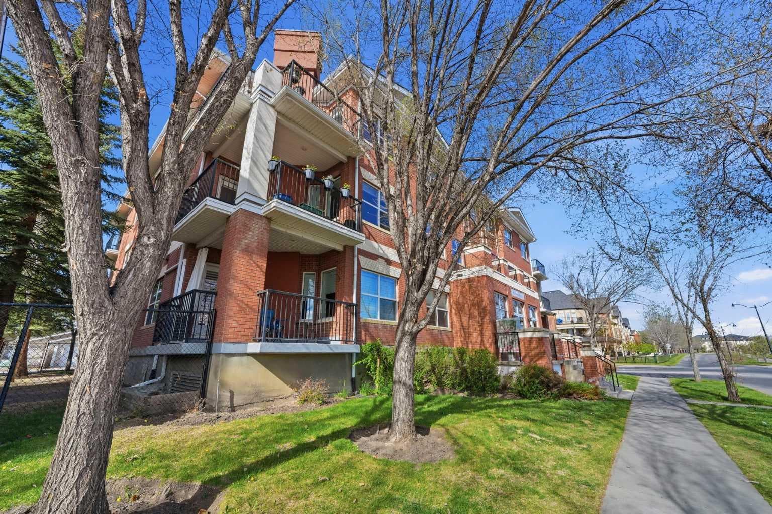 207, 60 Promenade Way SE
