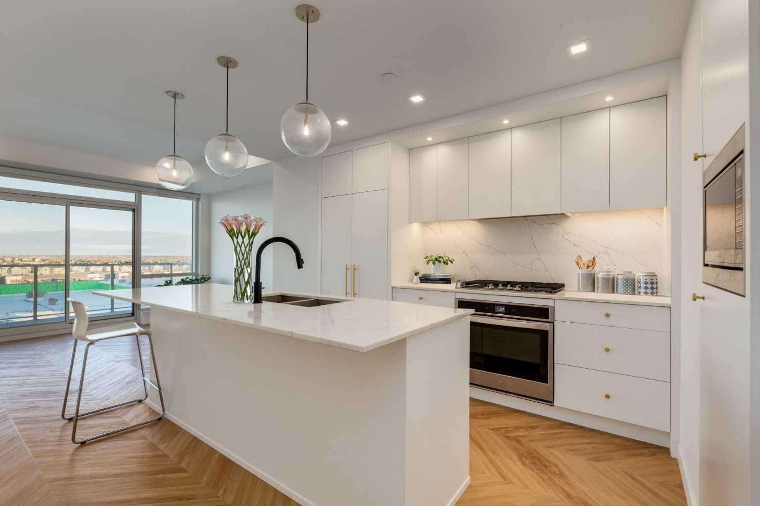 513, 8505 Broadcast Avenue SW