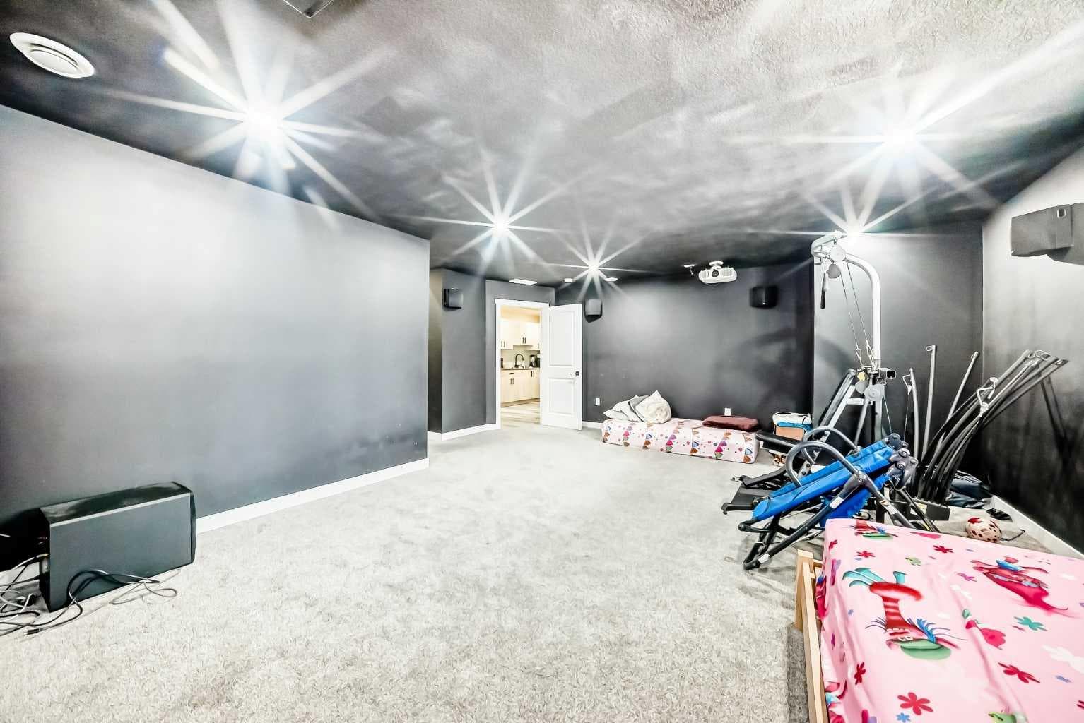 345 Marquis Landing SE
