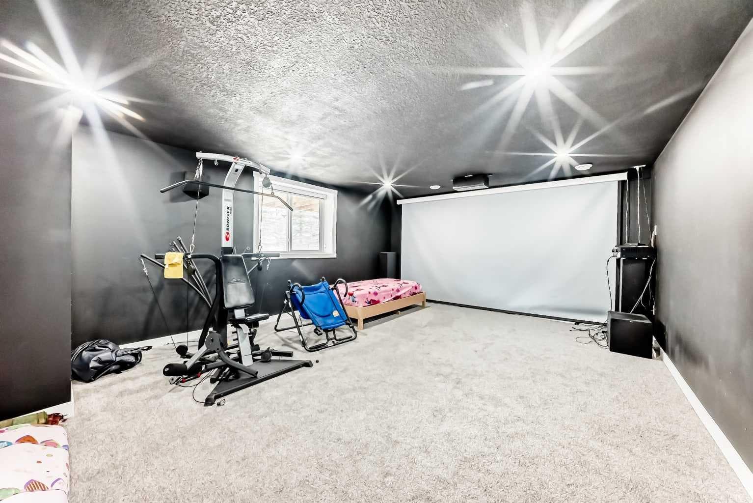 345 Marquis Landing SE