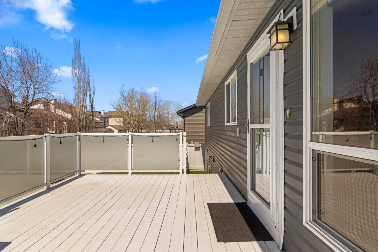 65 Canoe Circle SW