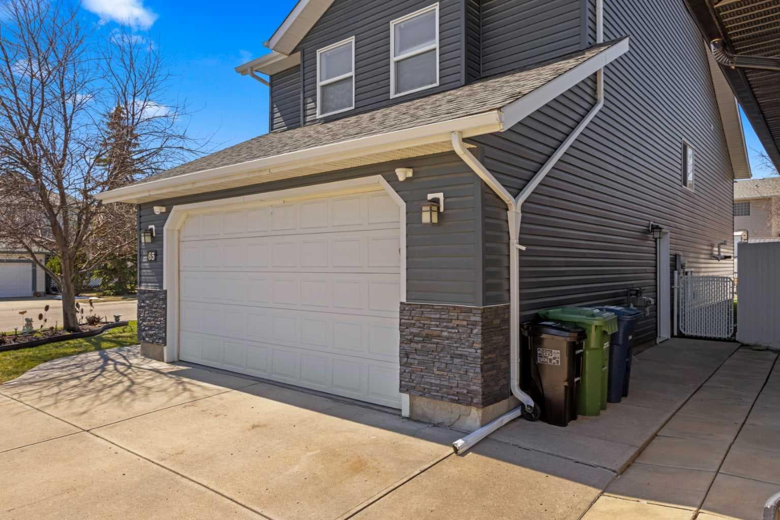65 Canoe Circle SW