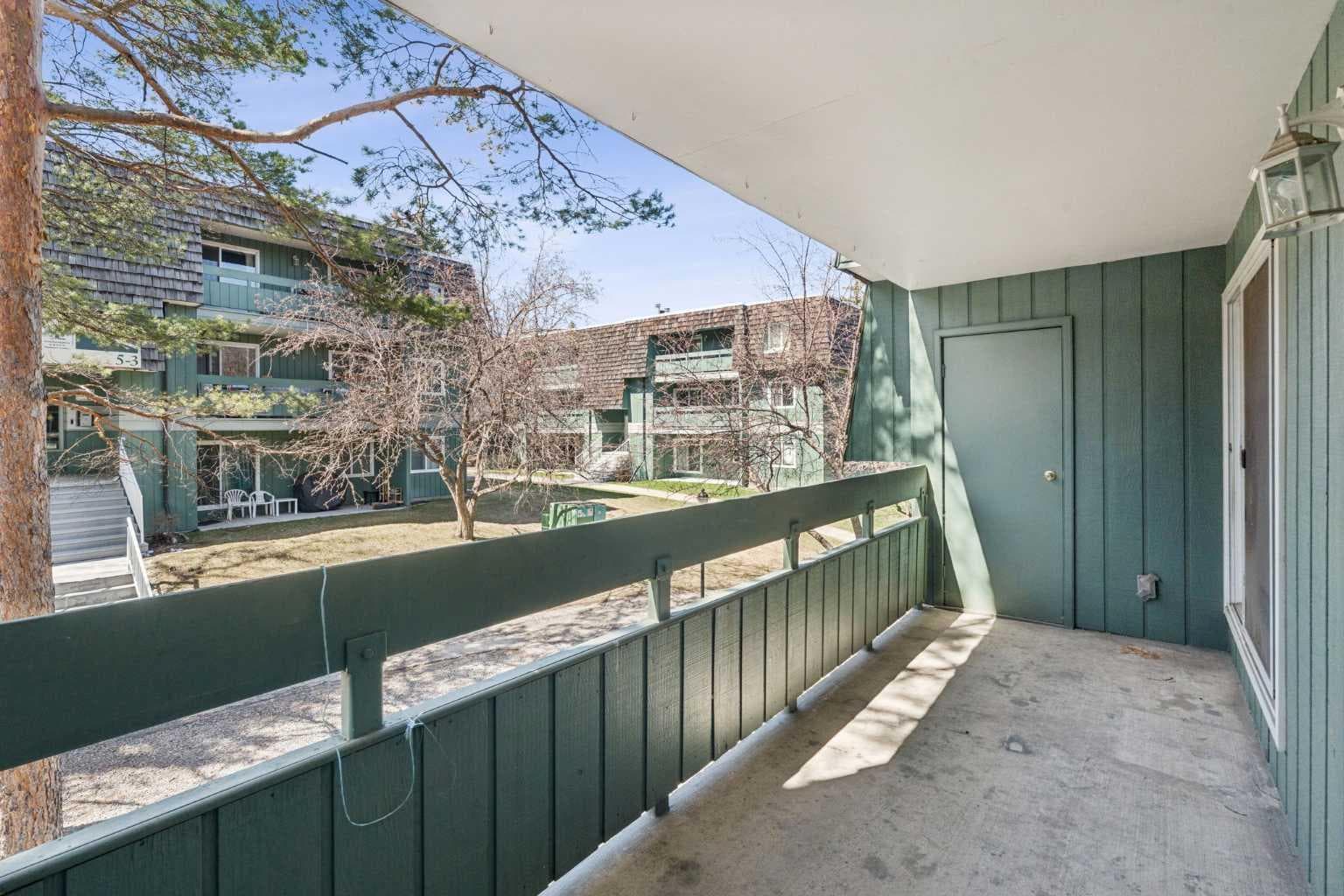3202, 315 Southampton Drive SW