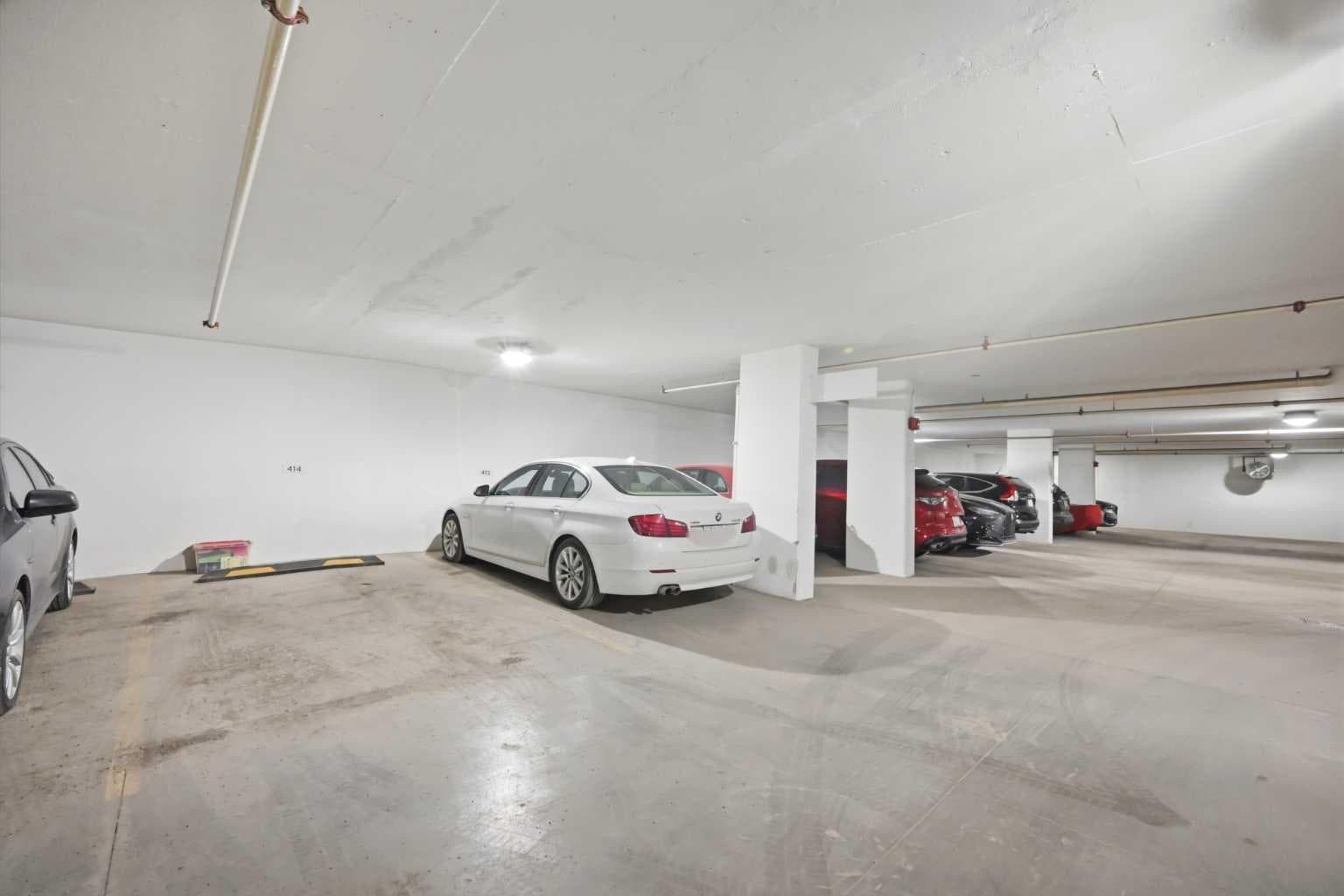 415, 8445 Broadcast Avenue SW