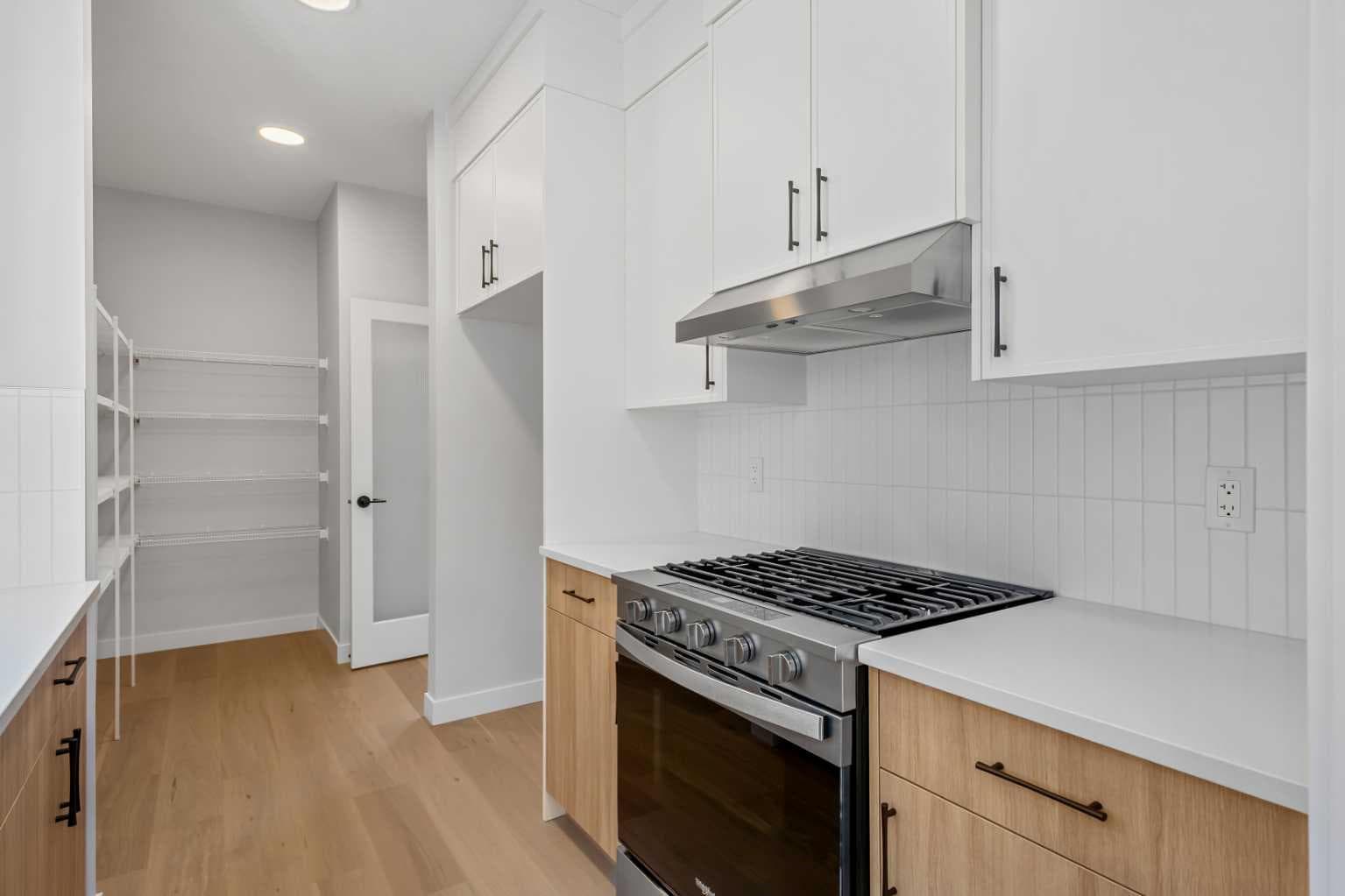 83 Dawson Wharf Mount 