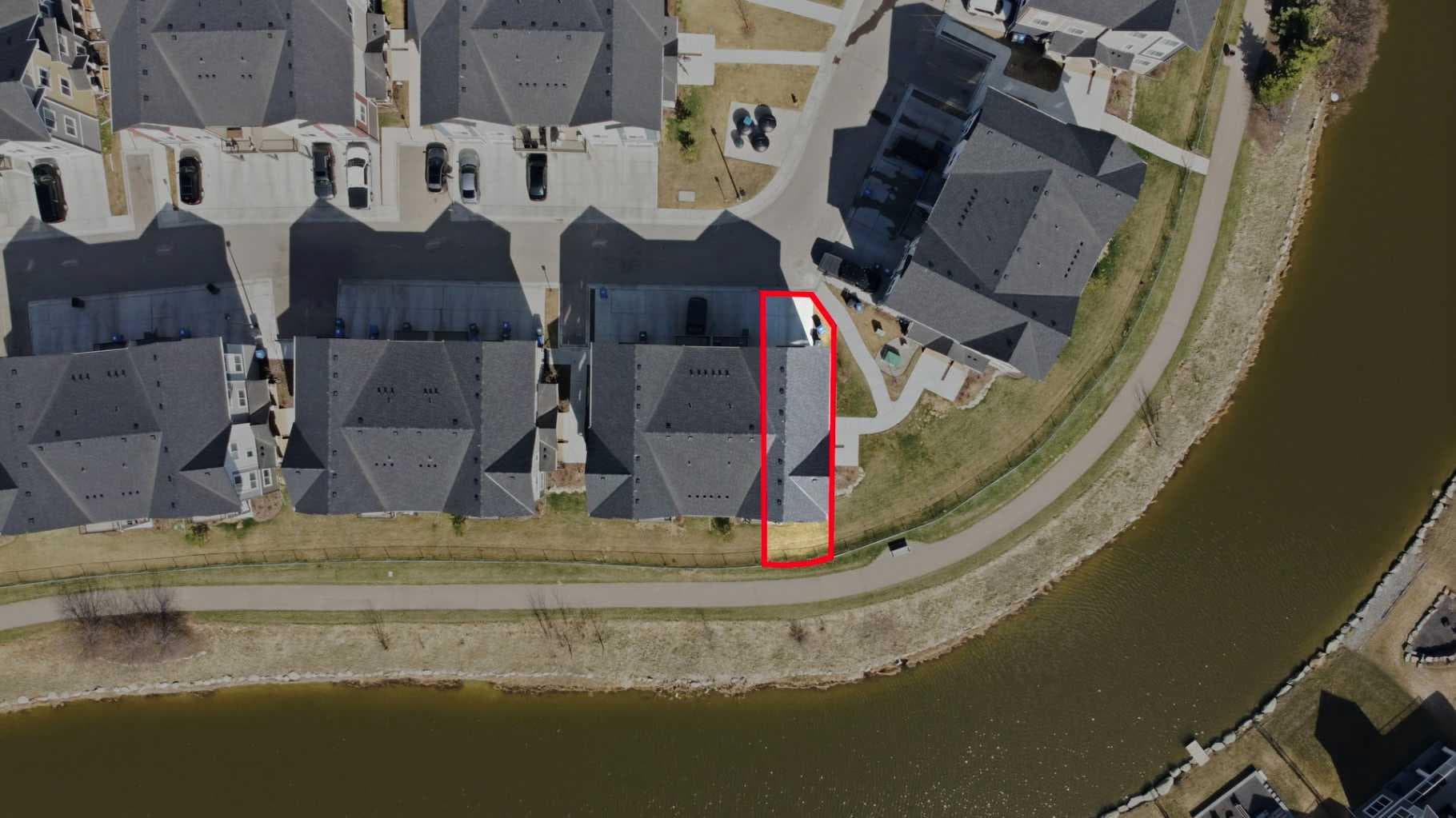 362 Canals Crossing SW