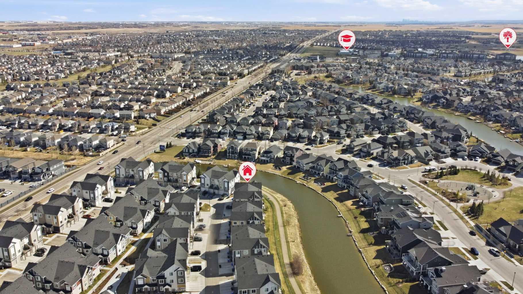 362 Canals Crossing SW