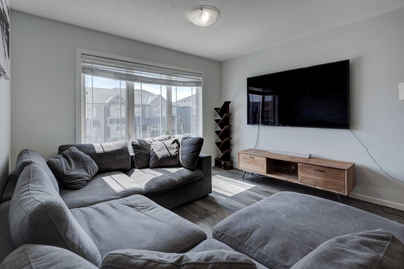 51 Cityscape Row NE