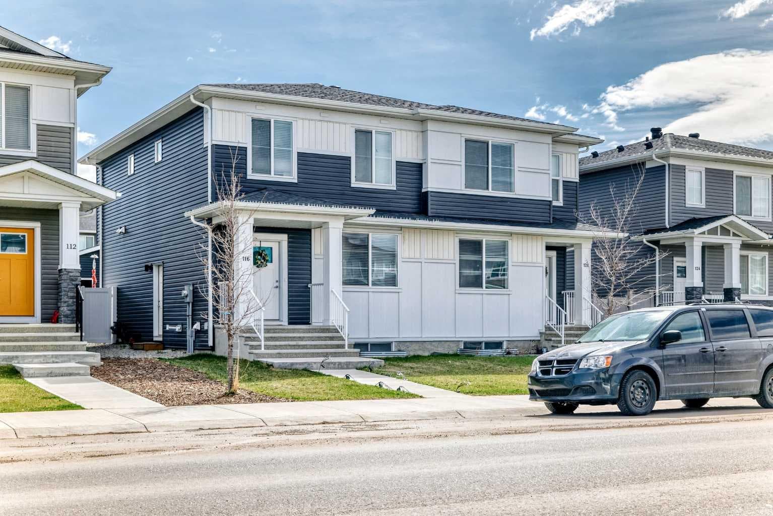 120 CHELSEA Drive 