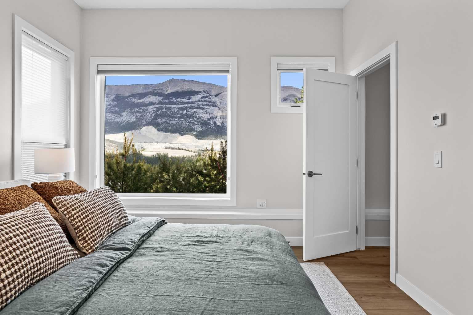 101K, 209 Stewart Creek Rise 