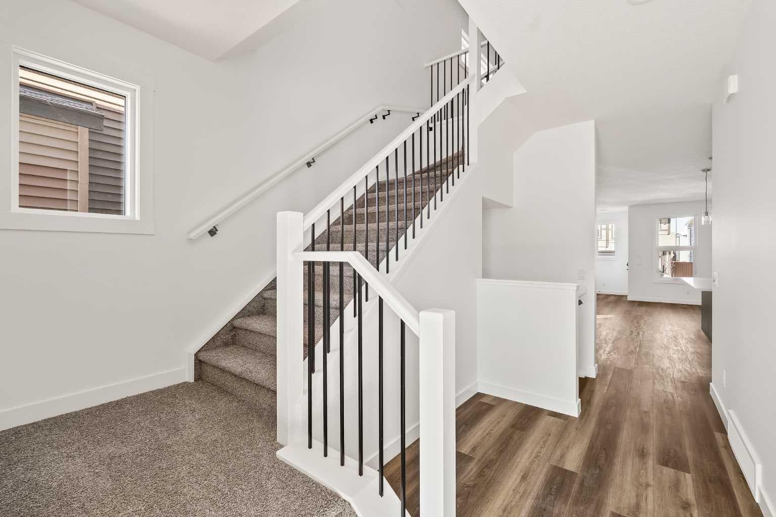 1133 Chinook Gate Bay SW