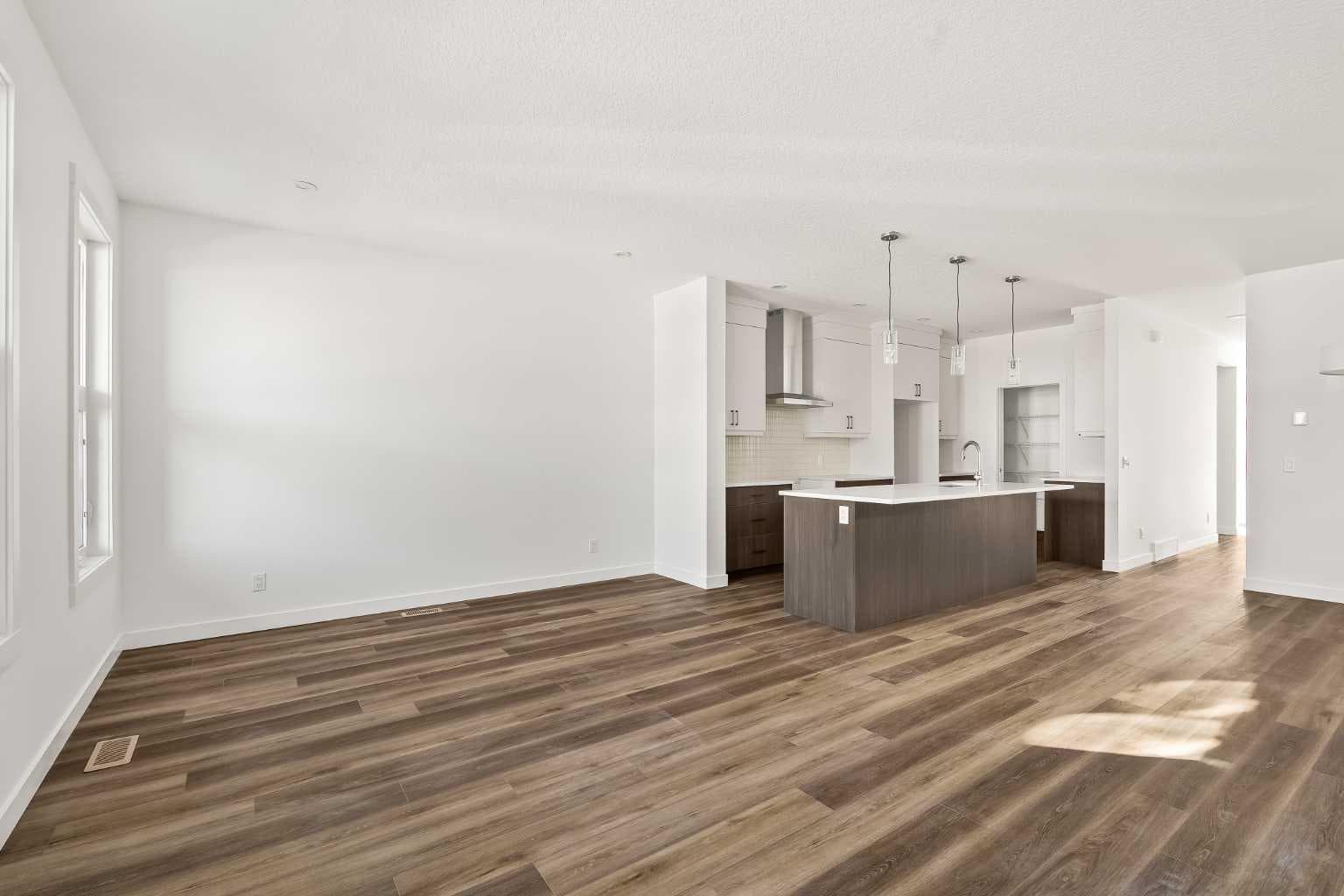 1133 Chinook Gate Bay SW