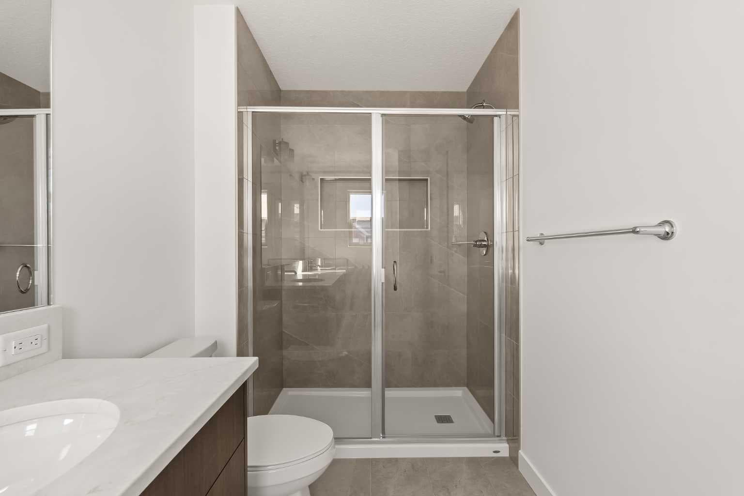 1133 Chinook Gate Bay SW