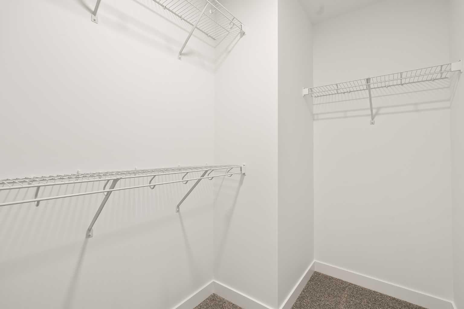 1133 Chinook Gate Bay SW