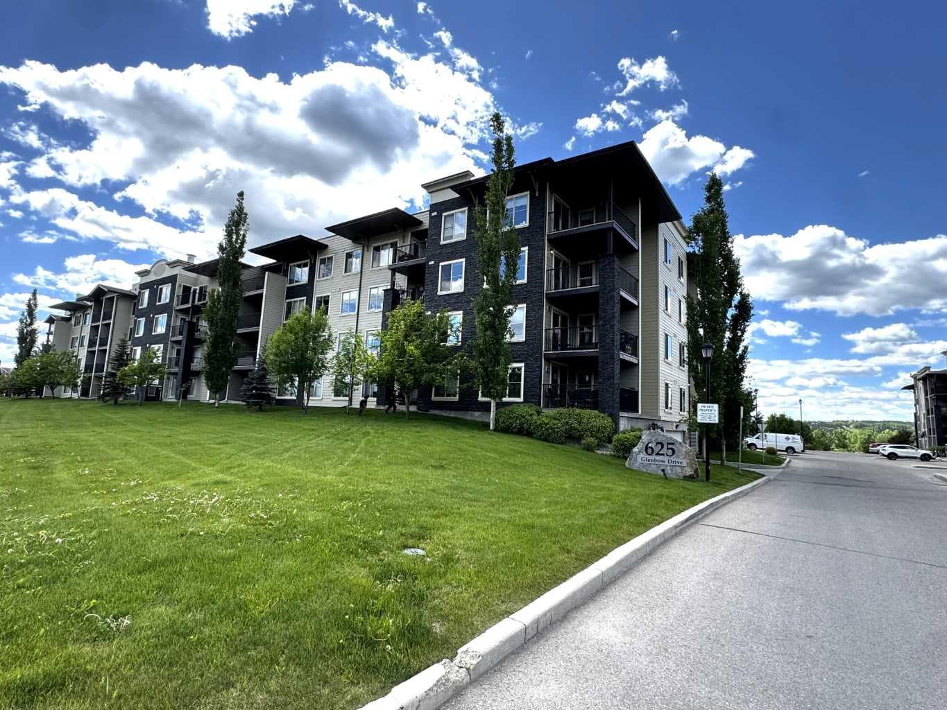 1103, 625 Glenbow Drive 