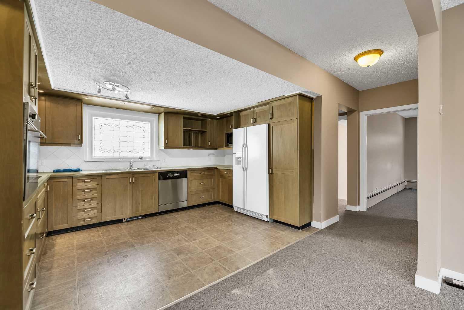 1850 14 Street SW