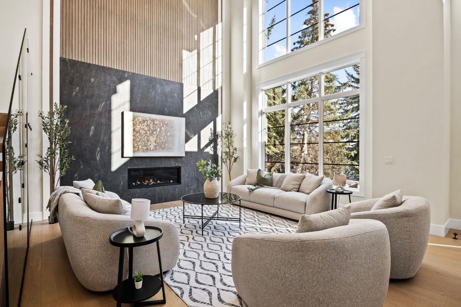 620 Varsity Estates Crescent NW