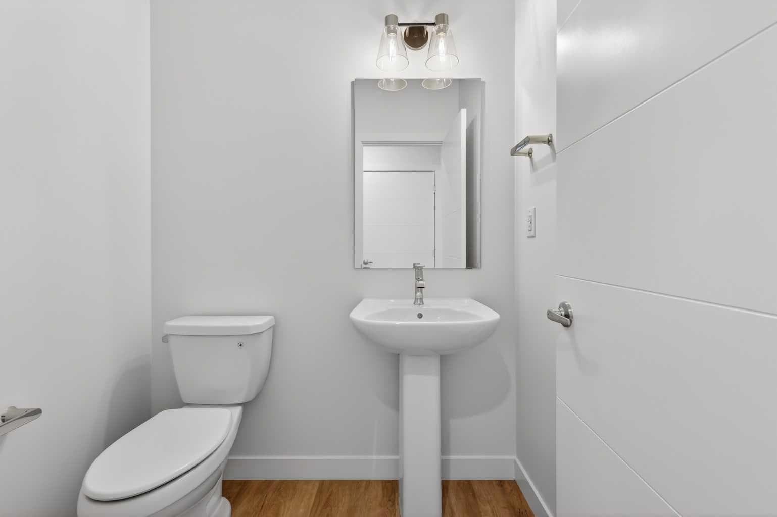 1113 Sailfin Heath 
