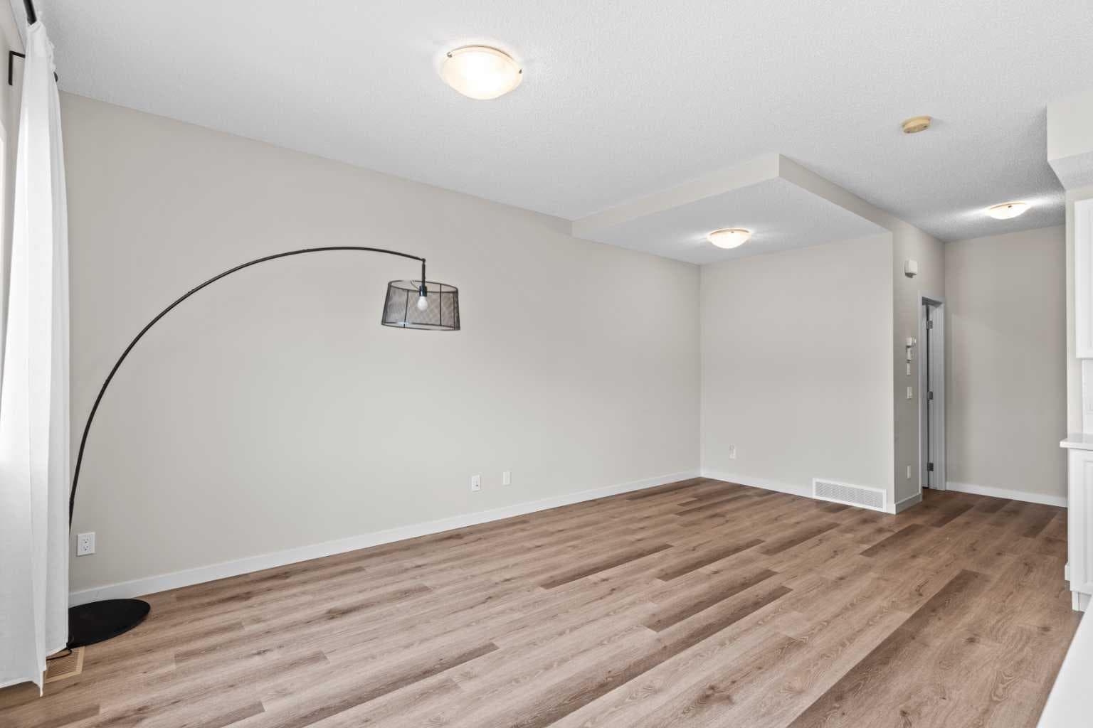 310, 32 Red Embers Parade NE