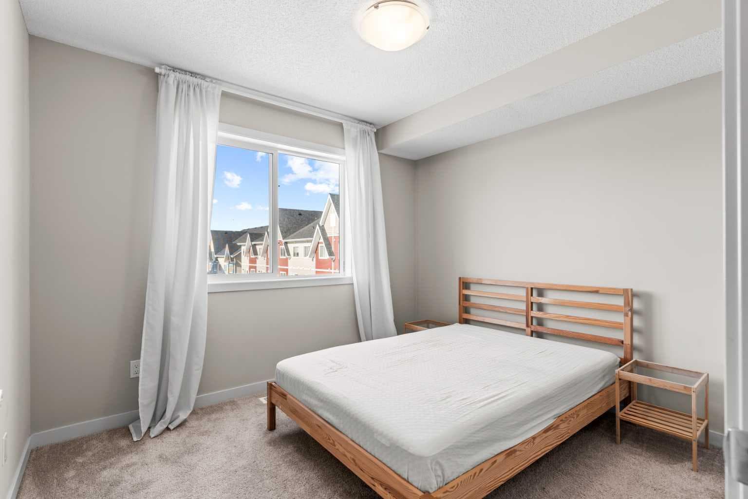 310, 32 Red Embers Parade NE