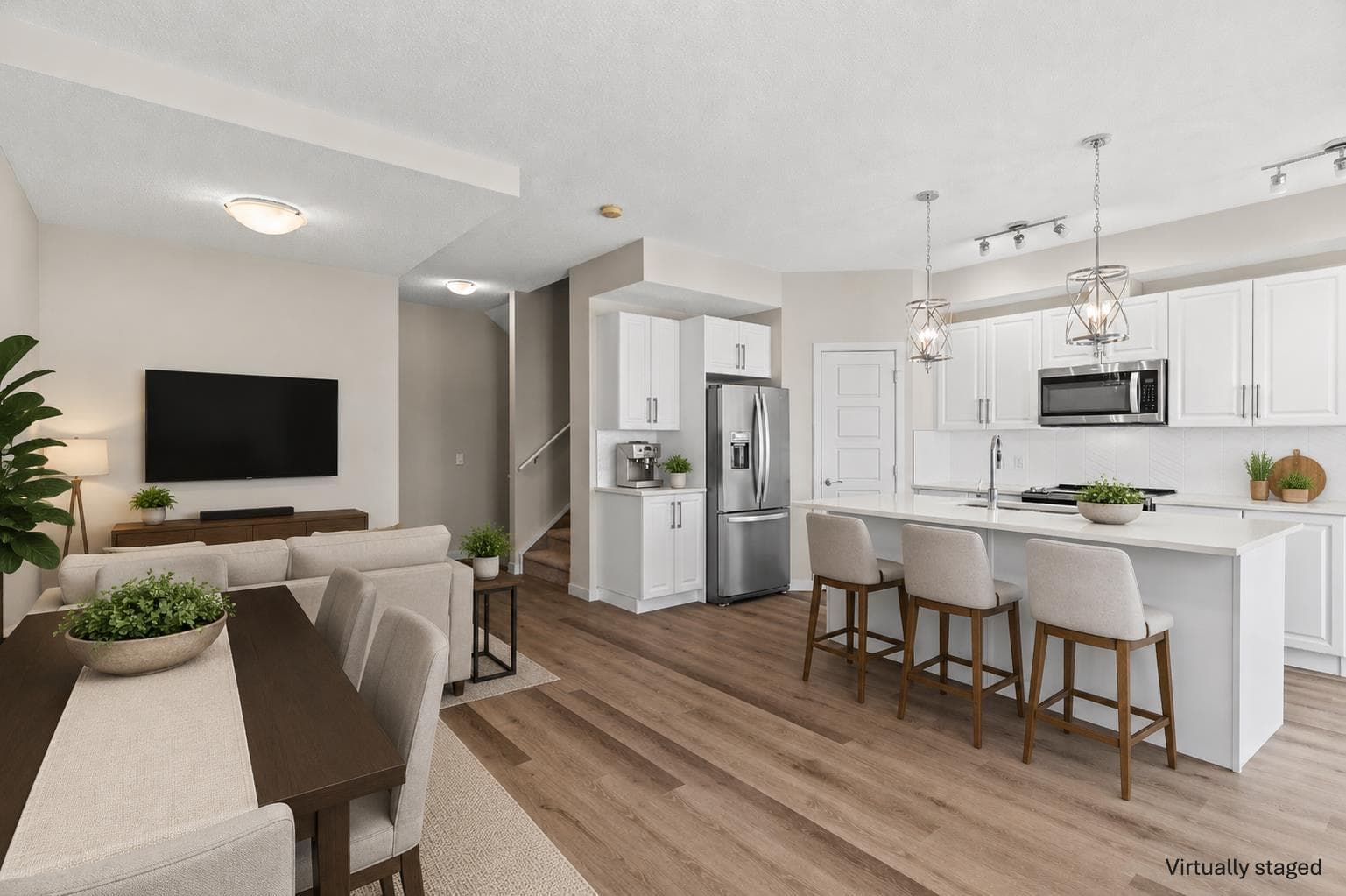 310, 32 Red Embers Parade NE
