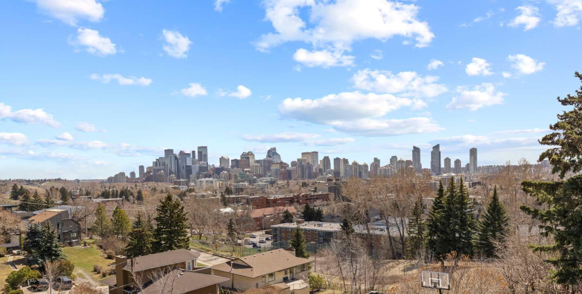 1115 16A Street NW