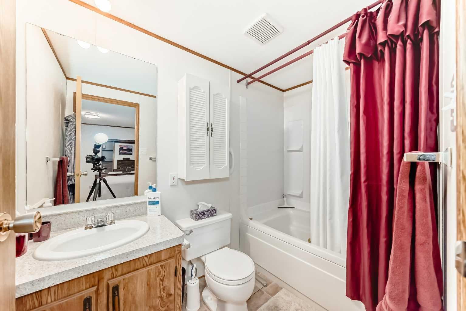 138, 99 Arbour Lake Road NW