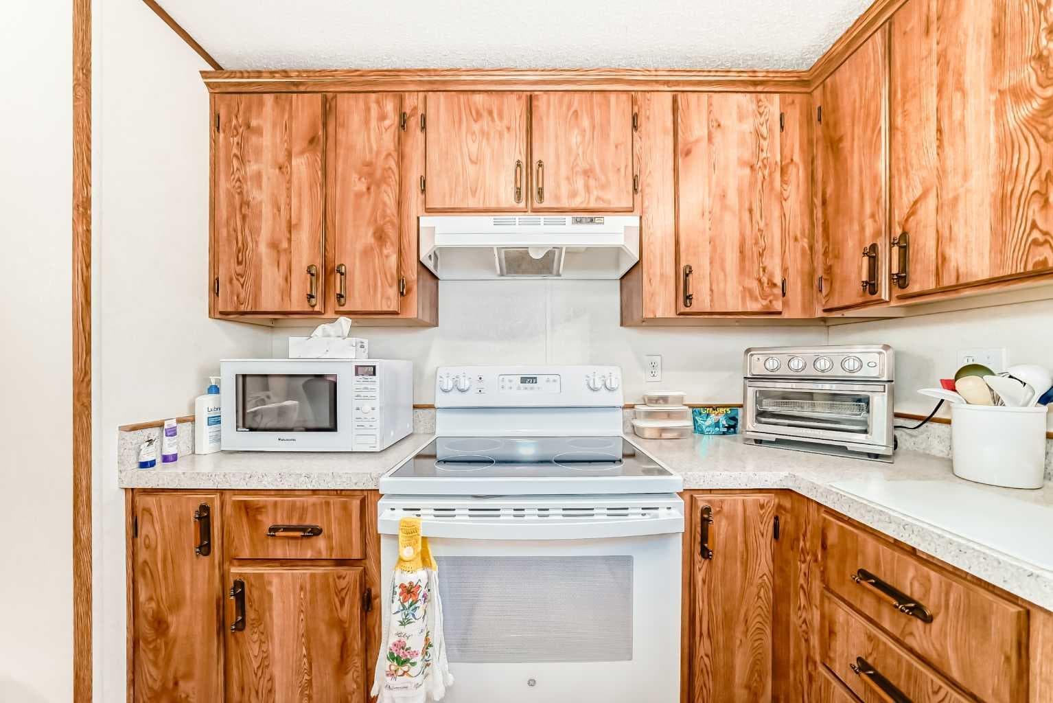 138, 99 Arbour Lake Road NW