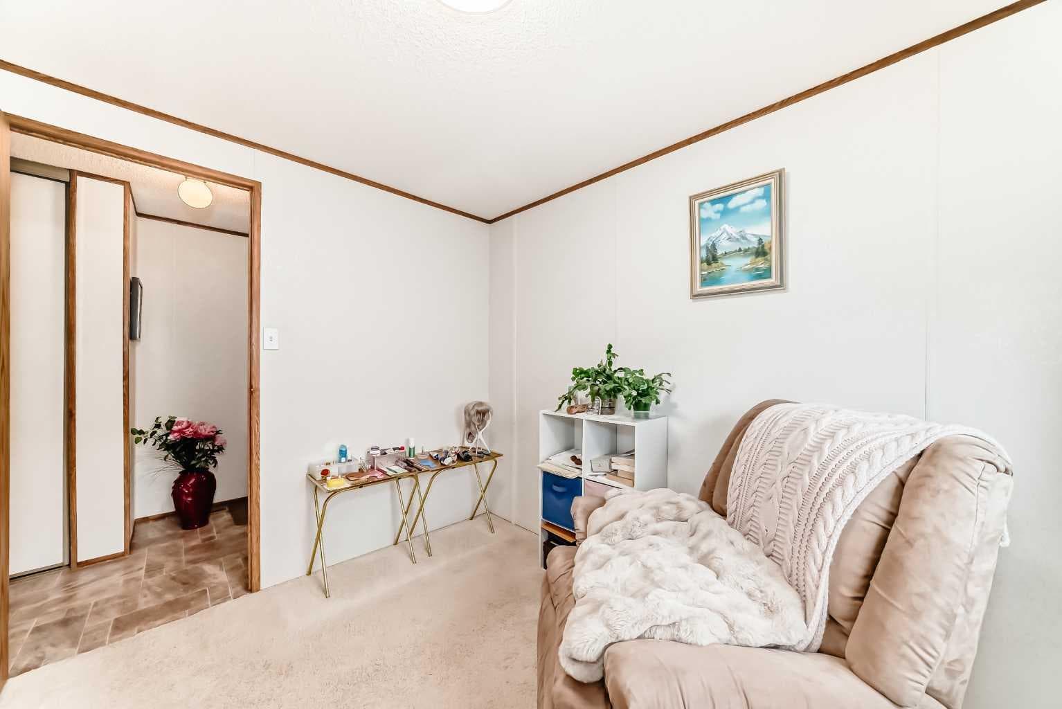138, 99 Arbour Lake Road NW