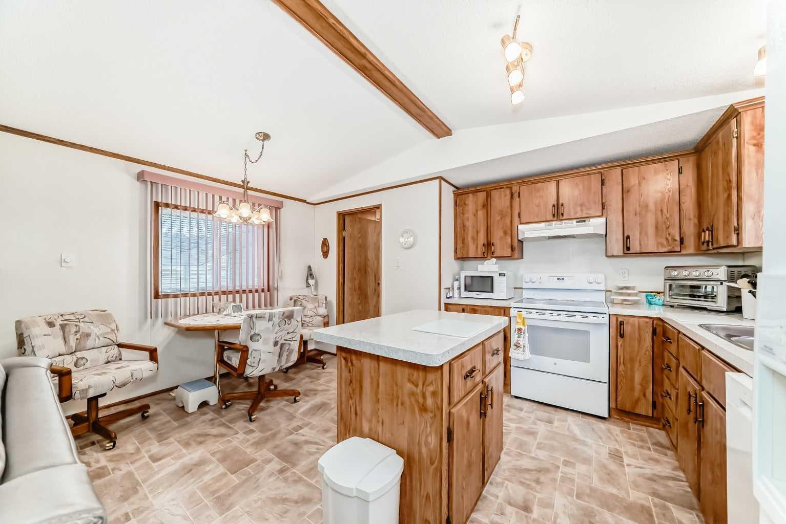 138, 99 Arbour Lake Road NW