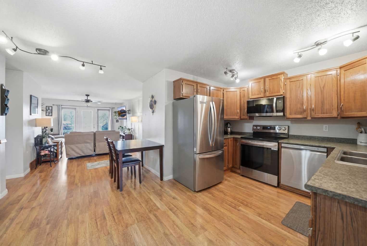 95 Summerwood Road 
