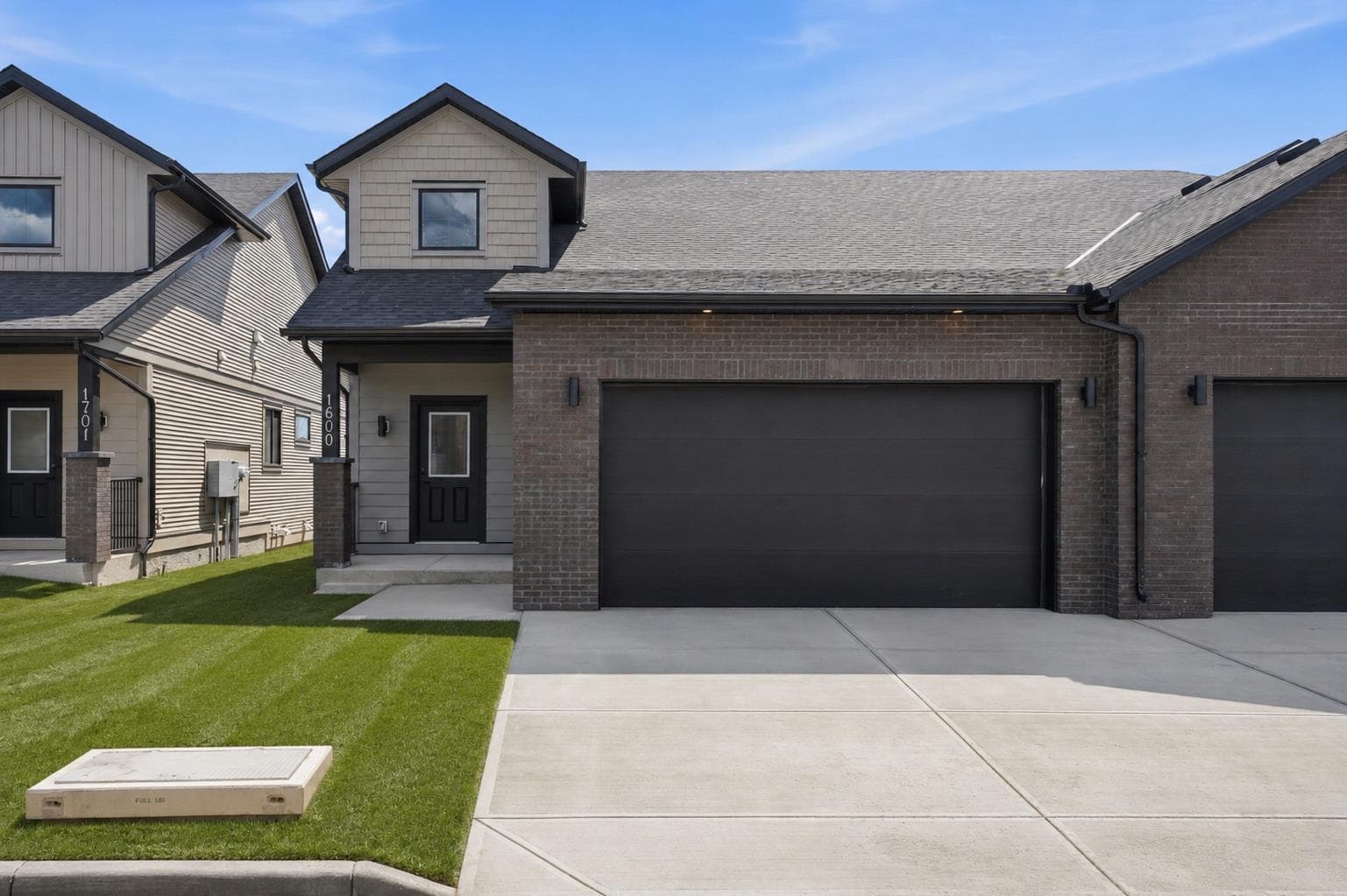 1600, 15 Coopersfield Link SW