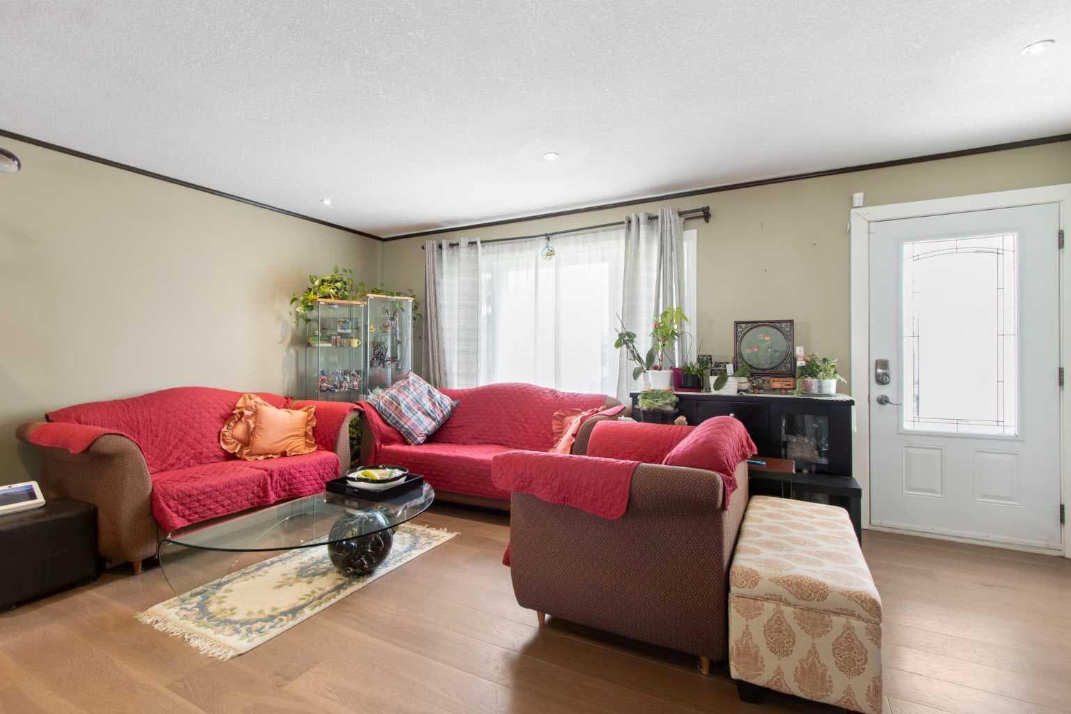 124 Maitland Drive NE