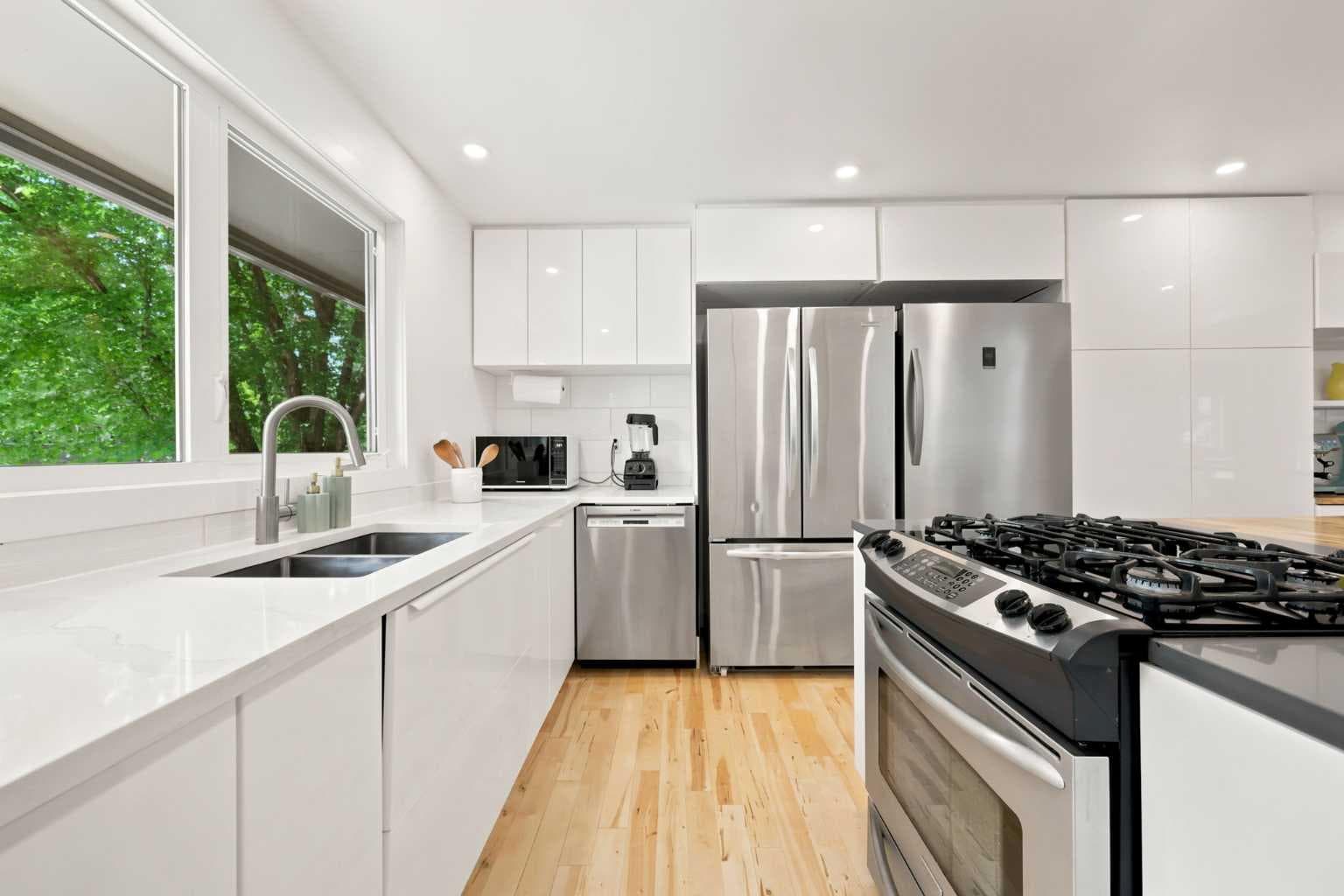 68, 27 Silver Springs Drive NW