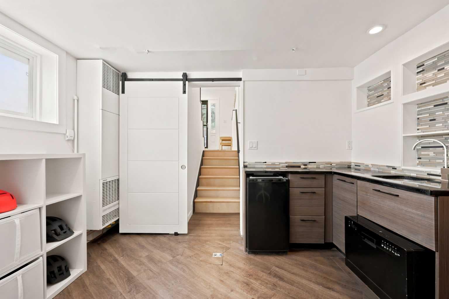 68, 27 Silver Springs Drive NW
