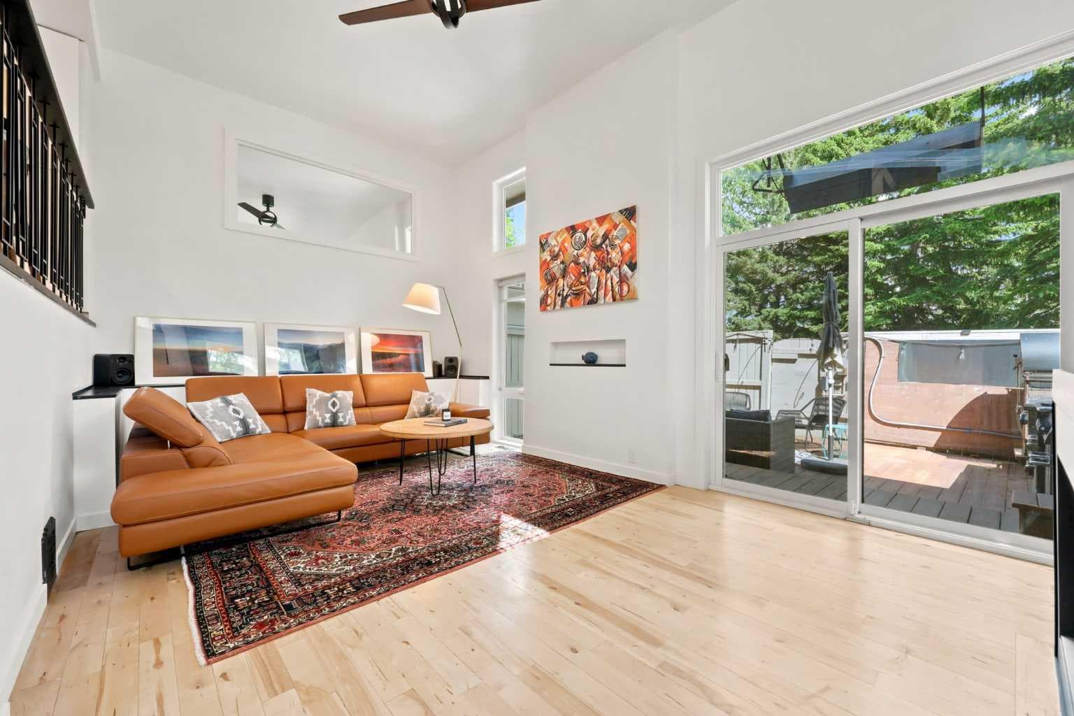 68, 27 Silver Springs Drive NW