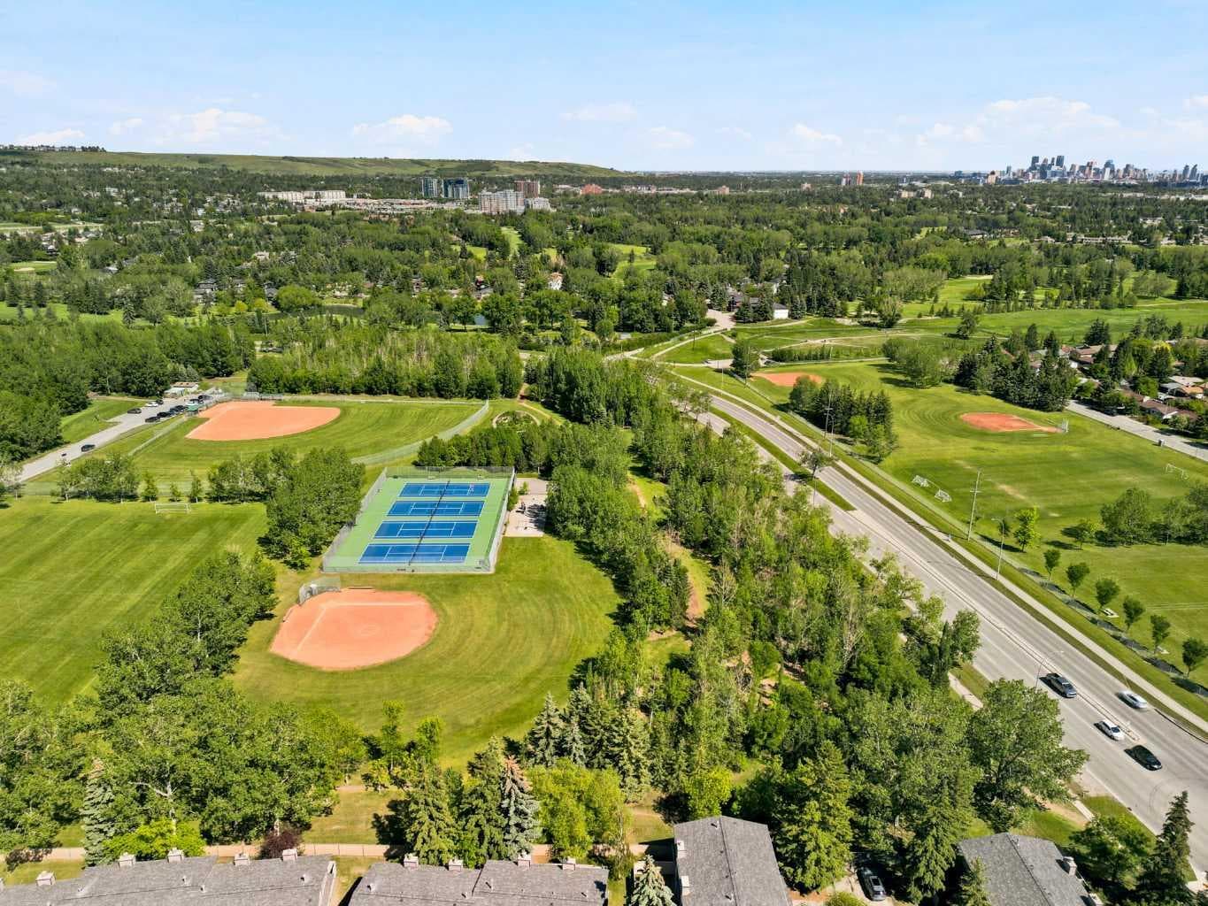 68, 27 Silver Springs Drive NW