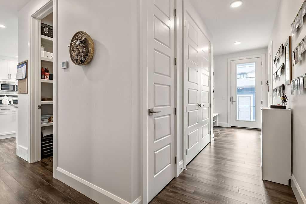 125 South Harmony Drive 