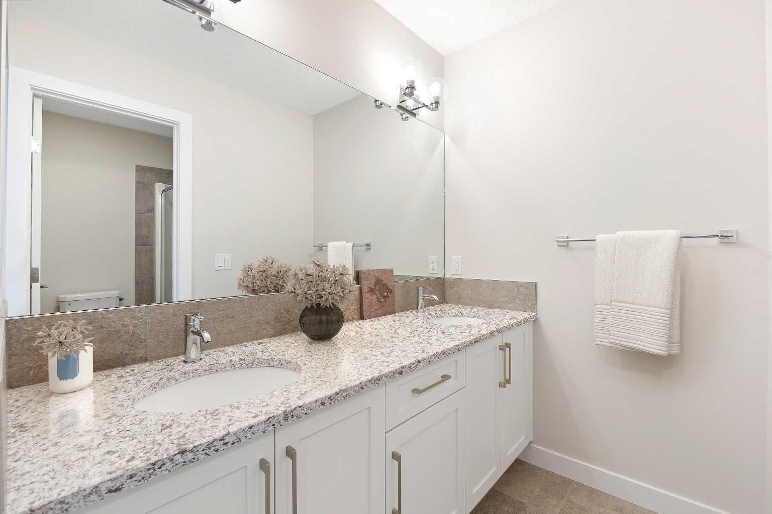 215 Waterford Heights 