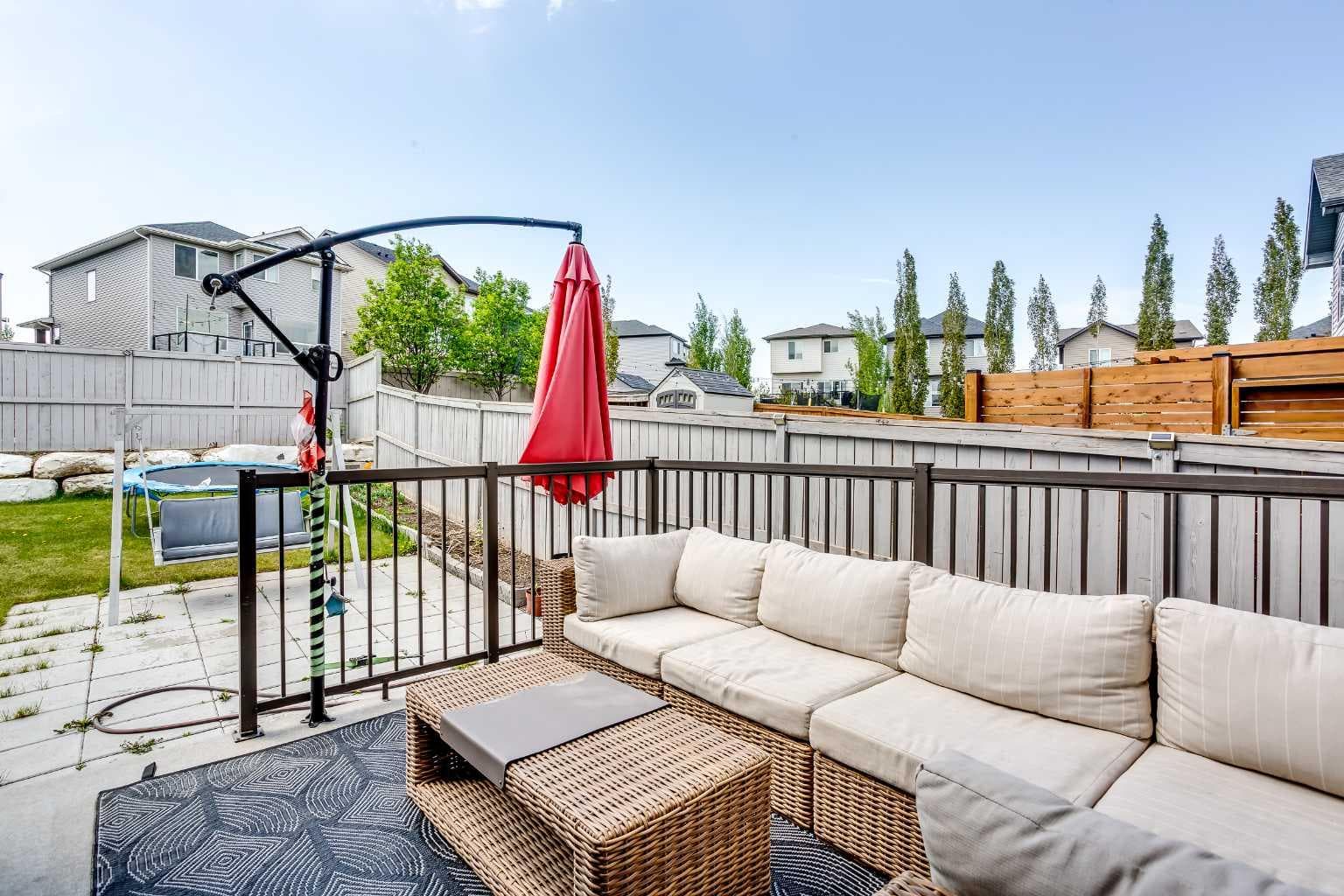 342 Hillcrest Circle SW