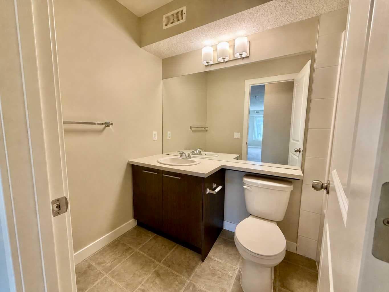 161, 300 Marina Drive 