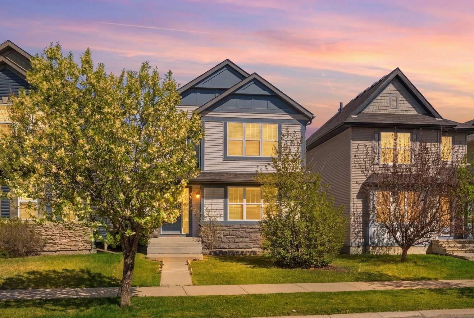 213 Silverado Drive SW